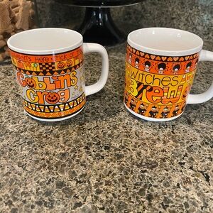 Vintage Fun N Stuff Halloween Mugs Set of 2
